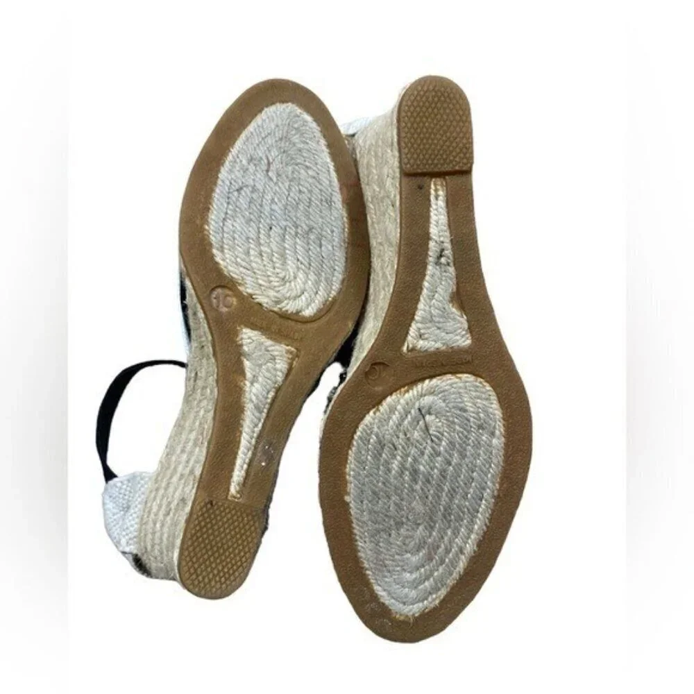 - Anthropologie Gaimo women 10 espadrilles Canvas Upper Casual vacation beach